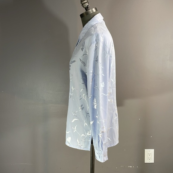 Periwinkle blue blouse size 16 UK (size 12 US) - Picture 3 of 17